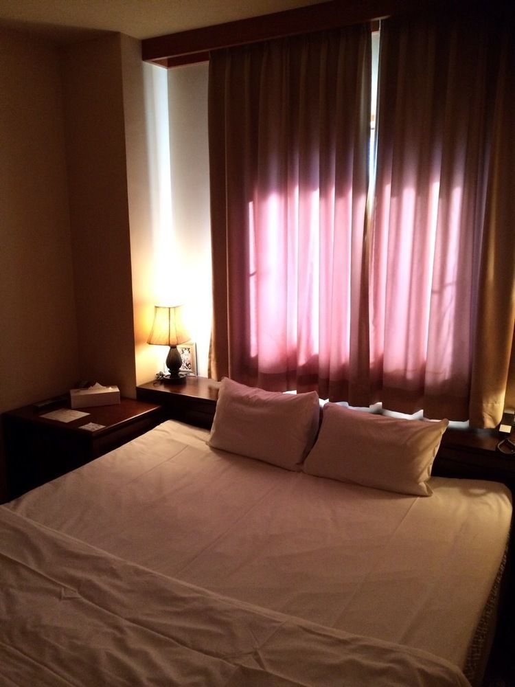 Ceeds (Adults Only) Hotel Осака Екстериор снимка